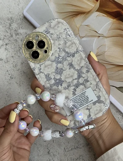 قاب آیفون مدل گل مسترپیس به همراه آویز G1022